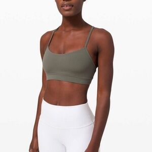 NWOT Lululemon Flow Y Bra Nulu *Light Support